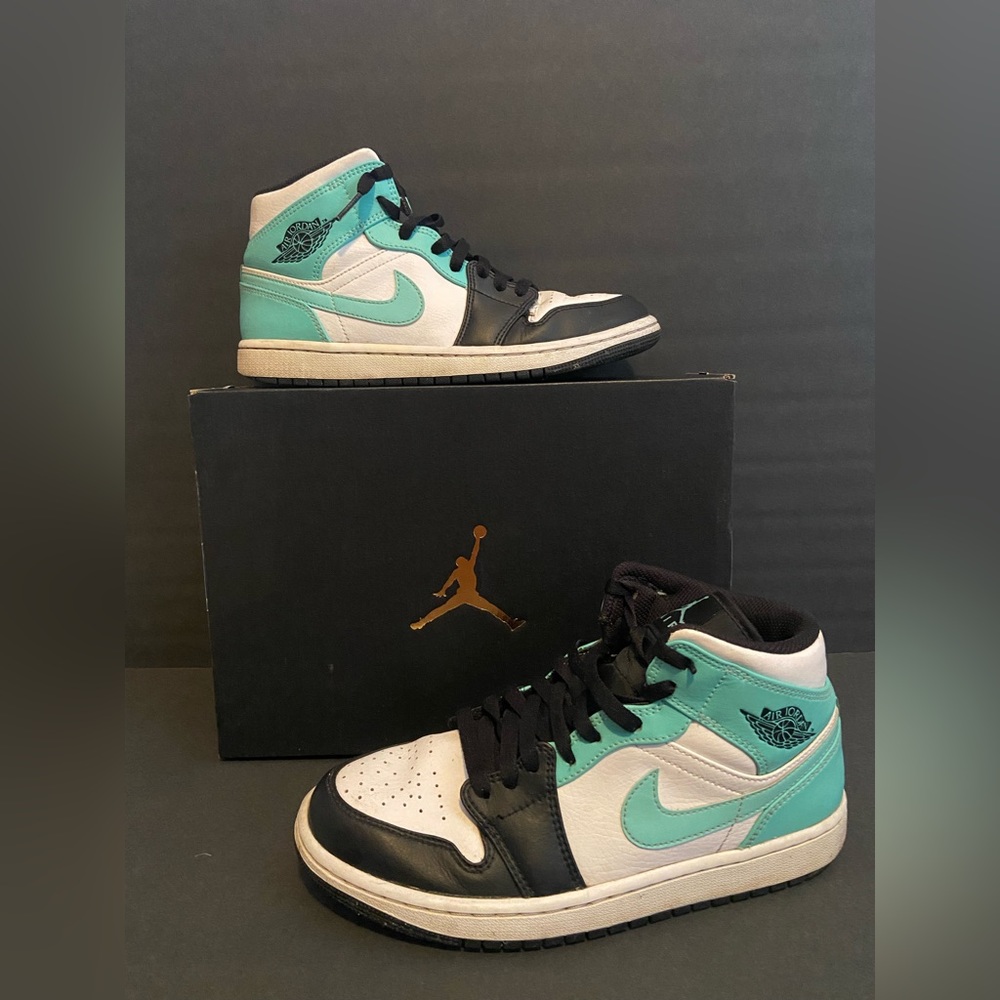 Jordan 1 tropical twist mid